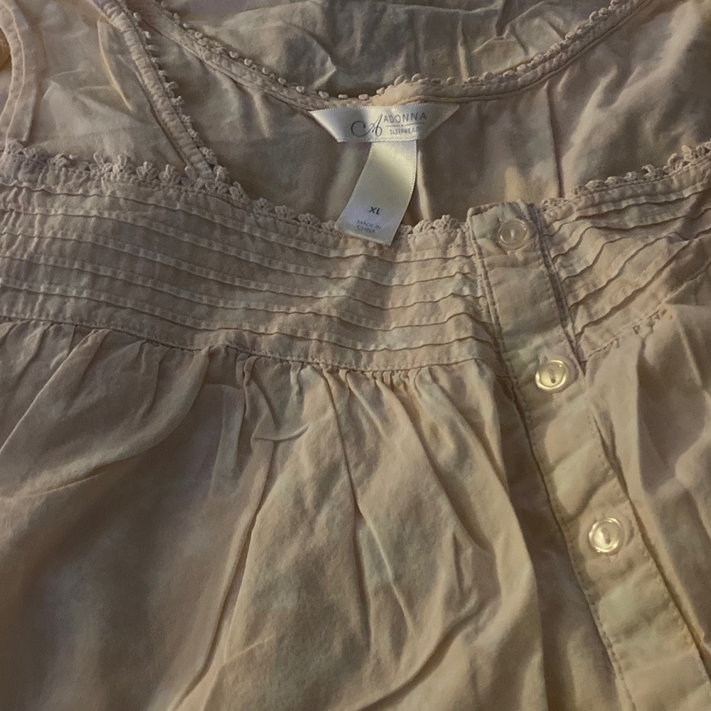 Madonna Light Brown nightgown